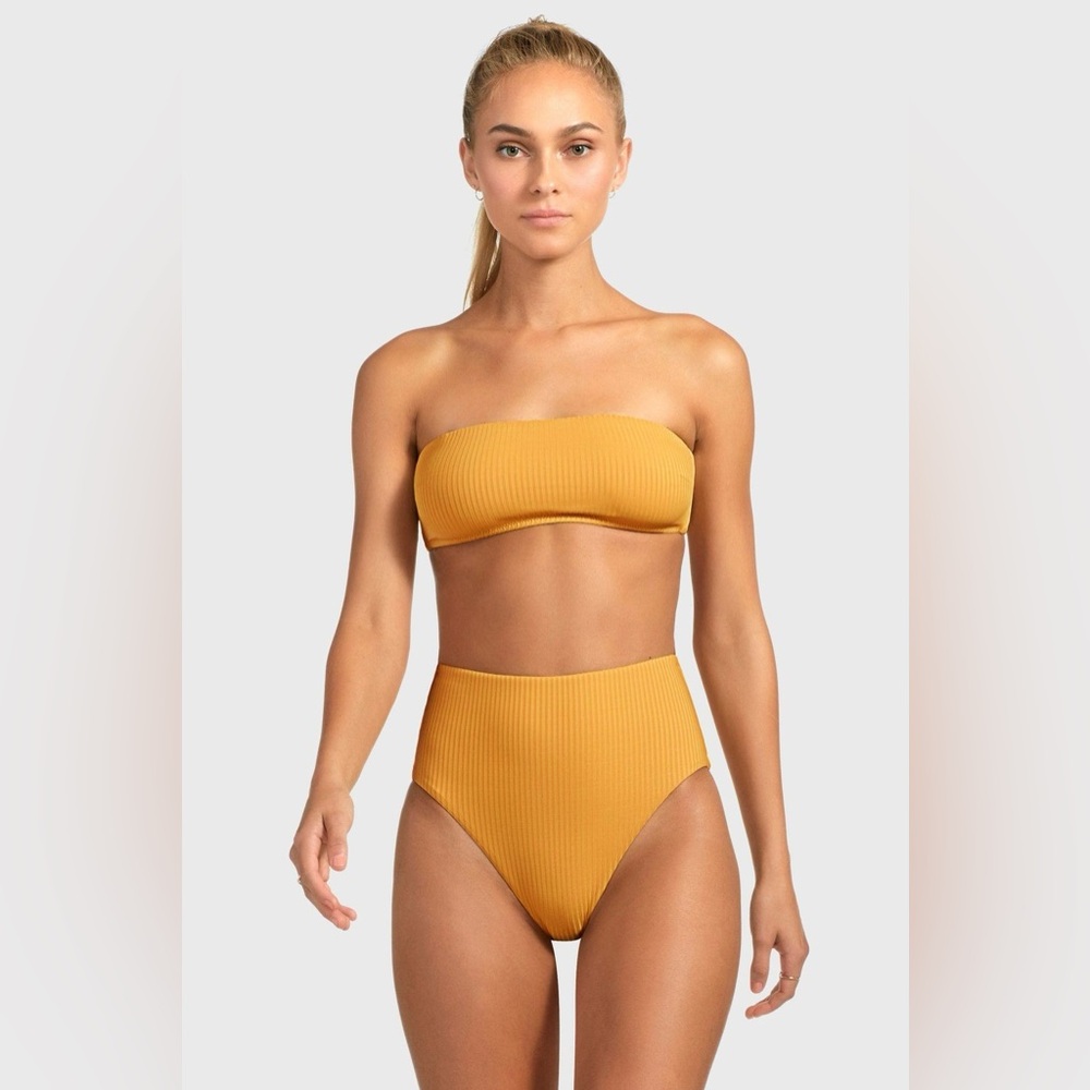 Vitamin A swim. Mila top and Lupe bottoms
